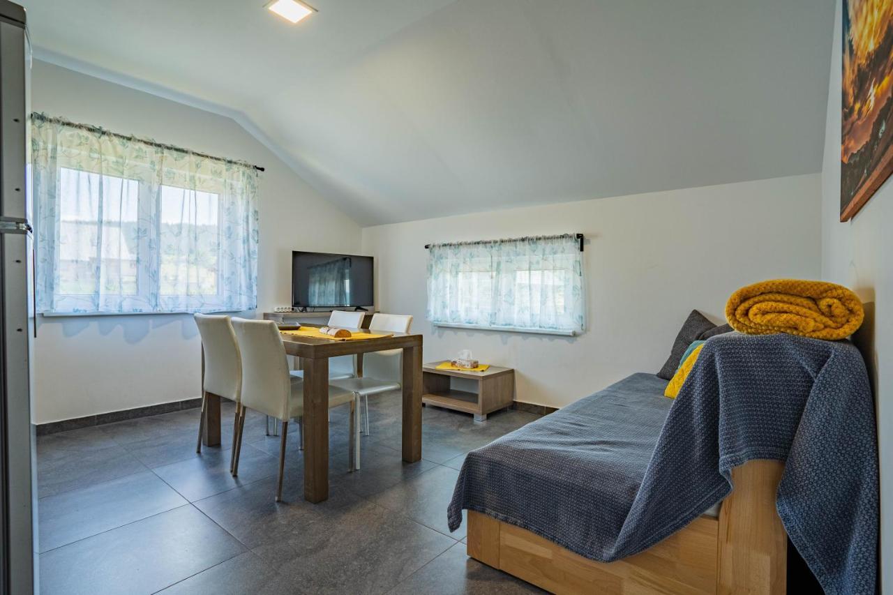 Apartmany Pod Sjezdovkou Abertamy Exterior foto